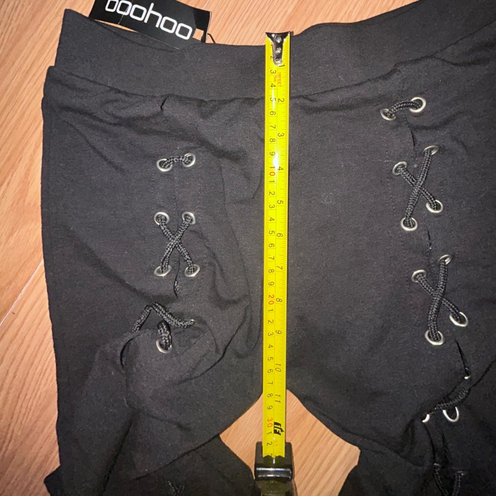 3/$20 Boohoo black Lace-Up pull on pants ladies 10 - Picture 4 of 7